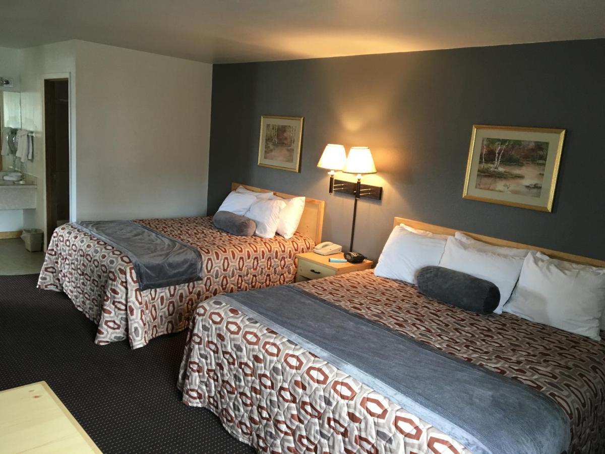 Moose Creek Lodge & Suites Cody Buitenkant foto
