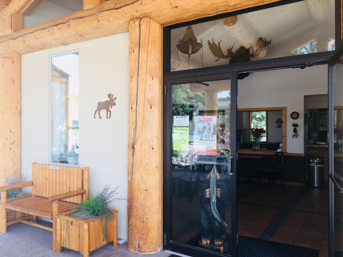 Moose Creek Lodge & Suites Cody Buitenkant foto