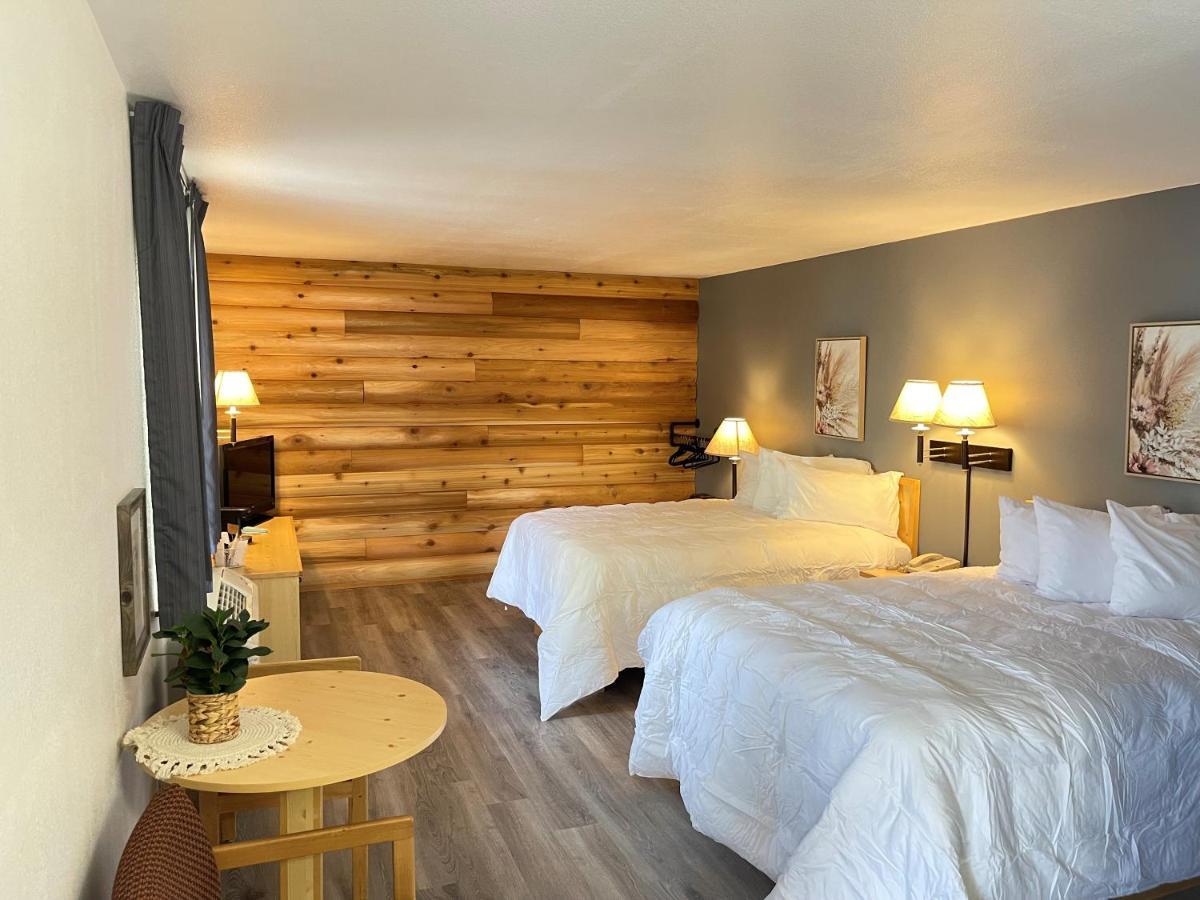 Moose Creek Lodge & Suites Cody Buitenkant foto