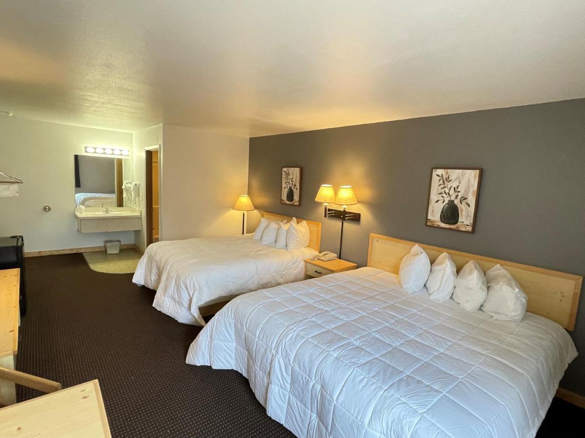 Moose Creek Lodge & Suites Cody Buitenkant foto