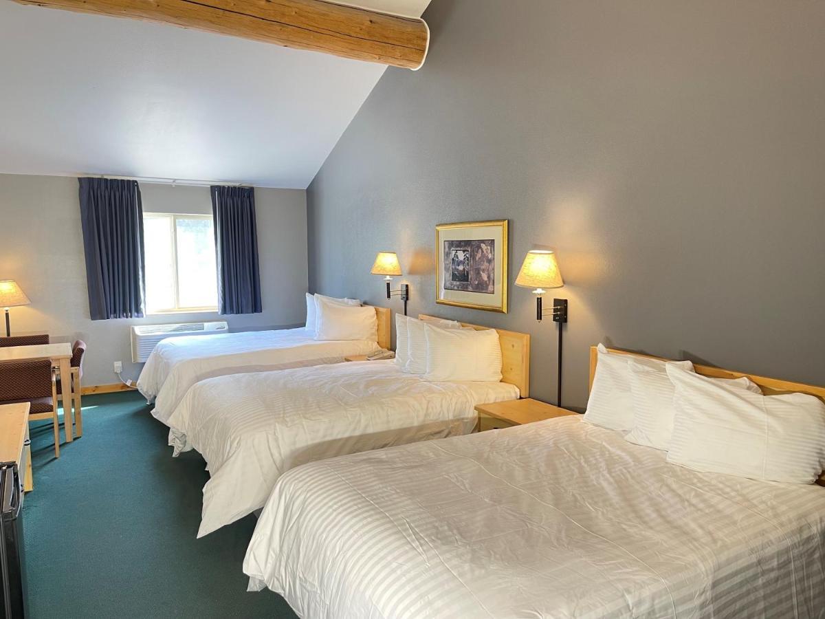 Moose Creek Lodge & Suites Cody Buitenkant foto