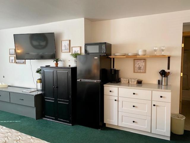 Moose Creek Lodge & Suites Cody Kamer foto